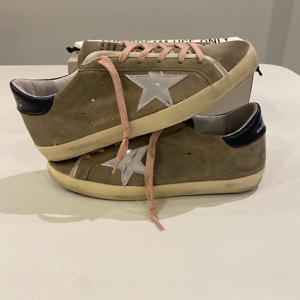 Golden Goose Superstar Sneaker Taupe Suede/Silver/Dark Blue sz 40 New in Box - Picture 13 of 15
